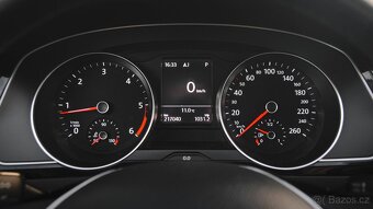 Volkswagen Passat, 2,0/110kW DSG Tažné Adapt.temp - 9