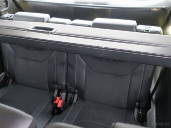 Ford S-Max Titanium ST-line 7-míst - 9