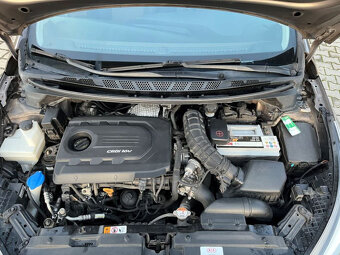 Kia Ceed SW 1.6 crdi automat - 9