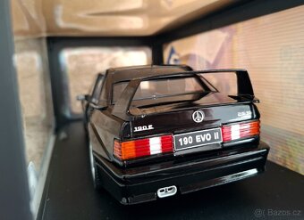 Mercedes-Benz 190 EVO II černý 1:18 Solido Mercedes Nový - 9