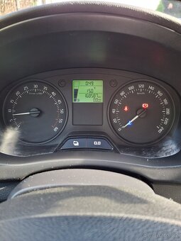 Škoda Roomster Praktik 1,6 TDI - 9