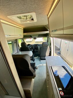 Obytná vestavba do vozu Mercedes Sprinter - 9