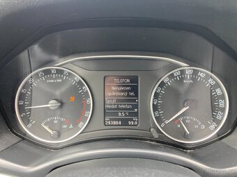 Škoda Octavia, 2,0TDI/103kW Původ ČR - 9