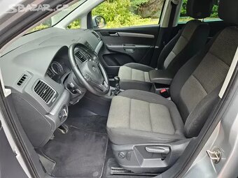 VW Sharan 2.0 TDI 103kW,4x4,Xenon,Navi,Serviska. - 9