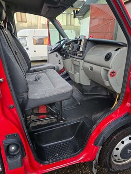 Velitelské hasičské vozidlo, Renault Master dCi 120 kombi - 9