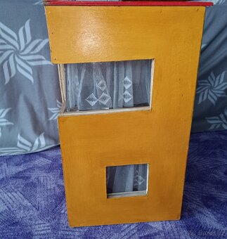 Retro domeček pro panenky - 9