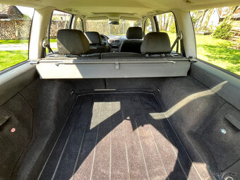 VW GOLF IV VARIANT / 1.9 TDI / 74 kW / r.v. 2002 / SPECIAL - 9
