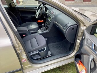 Škoda Octavia 2.0Tdi - 9
