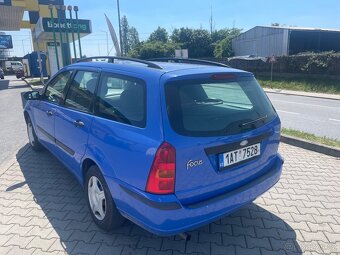 Ford Focus MK1 1.6 74kw R.,2004, Klima, el.okna, centrál… - 9
