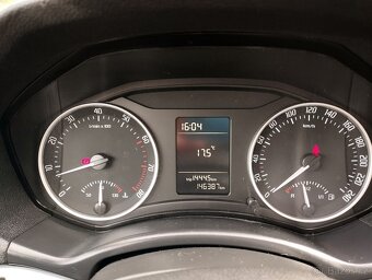 Octavia Combi 1.4 TSI 90 kW / 2011 / 146000 km / TZ - 9