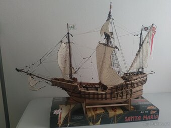 Modely Nina, Pinta a Santa Maria - 9