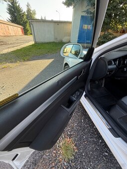 Škoda Superb 2.0 TDI 125kw - 9