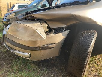 Škoda Octavia 1.9 diesel - havarovaná - 9