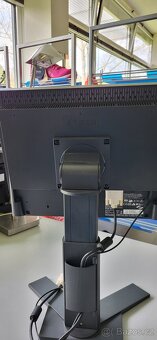 LCD monitor 19" IBM think vision - 9