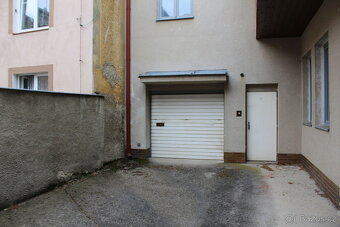 Pronájem, obchodní prostor 100 m2, Husova ul., Mariánské Láz - 9