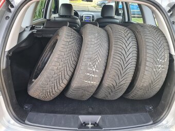 Hyundai i30 CW 1.4 i_80 kW - 9