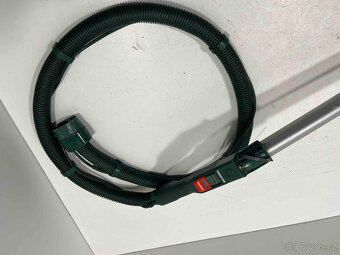 Vysavač Forwerk 250 - 9