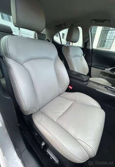 Lexus IS 250i V6 153KW AUTOMAT-KUŽE-KAMERA-PDC-VYHŘEV-2010 - 9