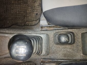 Suzuki Jimny 1.3 - 9