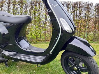 Piaggio Vespa S125i - 9