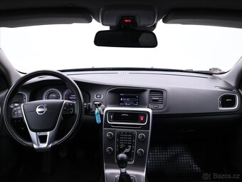 Volvo V60 2,0 D4 120KW R-Design Xenon (2012) - 9