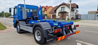 MERCEDES ATEGO 1518 hákový nosič kontajnerov - 9