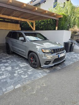 Jeep grand cherokee SRT 6.4L 2020 - 9