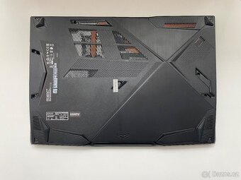 Herní notebook MSI- i7-10750H- Ram-8GB-RTX-3050Ti-4GB-512SSD - 9