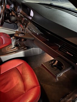 BMW E93 330i Cabrio 2008 - 9