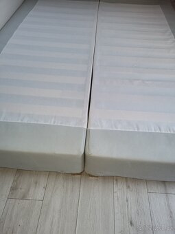 Ikea manželská postel - 9