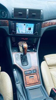 BMW E39 540iA 1999 - bez LPG , orig. Mpacket - 9