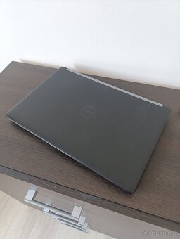 Notebook Dell e5570 (Nová baterie, SSD, podsvit, FullHD) - 9