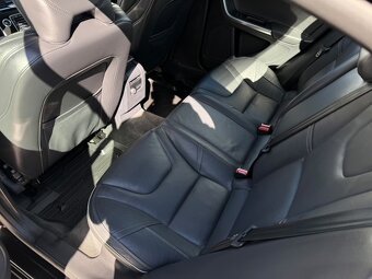 Volvo S60 R-design - 9