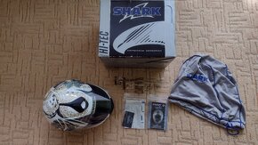Helma Shark RSF3 vel. L - 9