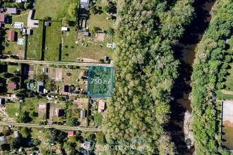 Prodej zahrady 750 m2 v k.ú. Oblekovice, v blízkosti Znojma - 9