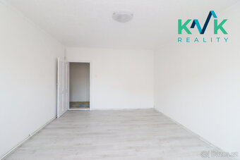 Prodej bytu 2+1, 80 m², OV, rekonstrukce, Karlovy Vary – Sok - 9