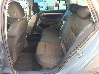 Škoda Superb 3 Combi Style 2.0TDI 90kW DSG Full LED Keyless - 9