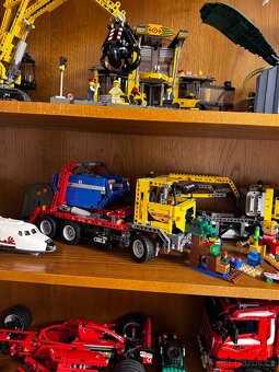 Lego sbírka, vlaky 9V, Technic, Creator - 9