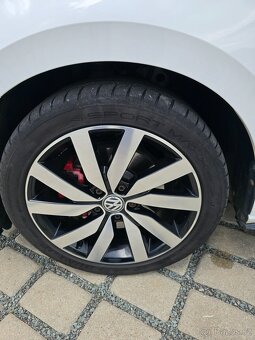 VW Touran 2.0 140kw R-line DSG PANORAMA, WEBASTO - 9