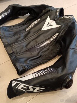 Dainese Laguna Seca 5-Pánská kožená moto kombinéza, dvoudíl - 9