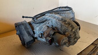 VW TOUAREG 7L - ROZVODOVKA 0AD341011 - 9