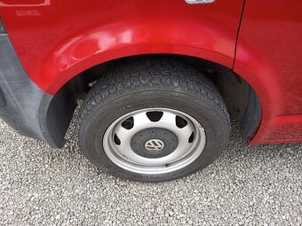 VOLKSWAGEN Transporter 2,0TDI 3-místný - 9