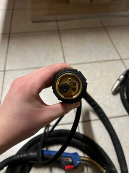 svařování CO2 hořáky useň - 9