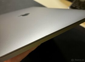 MacBook Pro 2019 13" 128GB - 9