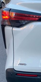 TOYOTA SIENNA HYBRID  (rezervace) - 9