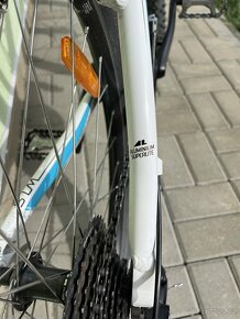 Dívčí horské kolo CUBE velikost 17, kola 26” - 9