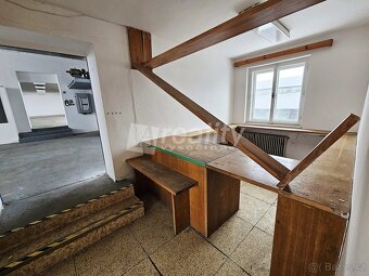 Prodej výrobních a skladovacích prostor, Pohledec - 9