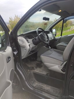 Opel Vivaro 2.0 2007 - 9
