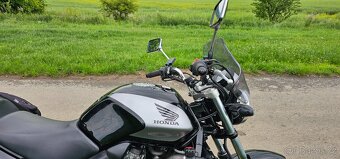 HONDA CBF 600 N - 9