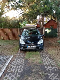 Renault Megane Scenic 2 - 9
